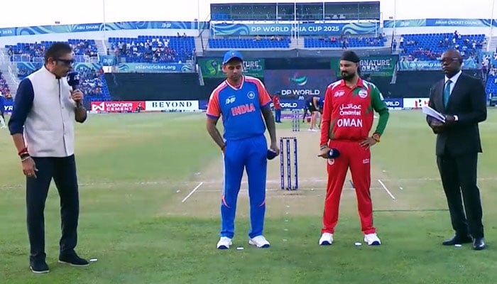India captain Suryakumar Yadav (second from left) and Omans Jatinder Singh (second from right) at the toss for their ACC Mens T20 Asia Cup 2025 match at the Zayed Cricket Stadium in Abu Dhabi on September 19, 2025. — Geo Super