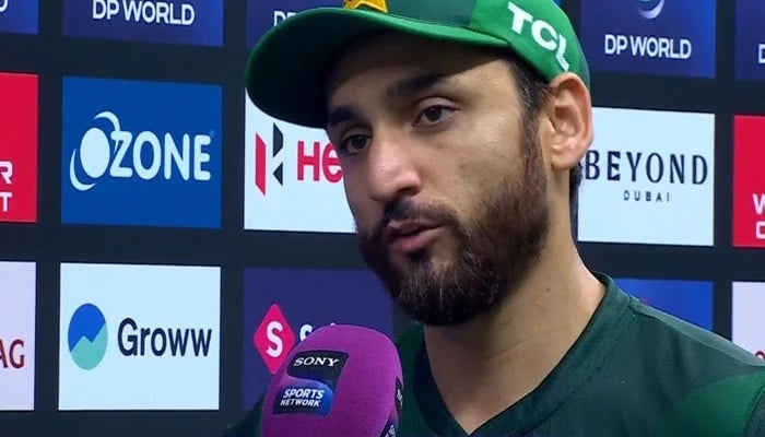 Pakistan captain Salman Ali Agha speaking during a post-match talk on September 18, 2025. — X@dhillow_