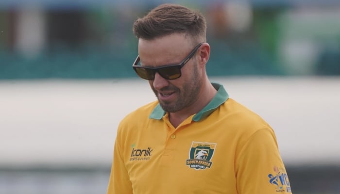South African cricket legend can be seen in this image dated July 26, 2025. — Instagram/@abdevilliers17