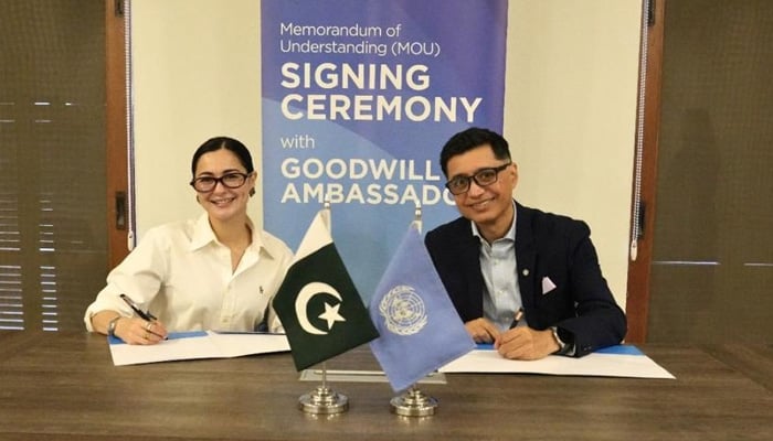 628855_8953105_updates Pakistani actor Hania Aamir pictured at the signing of her contract with UN Women Pakistan. — Instagram@unwomenpakistan
