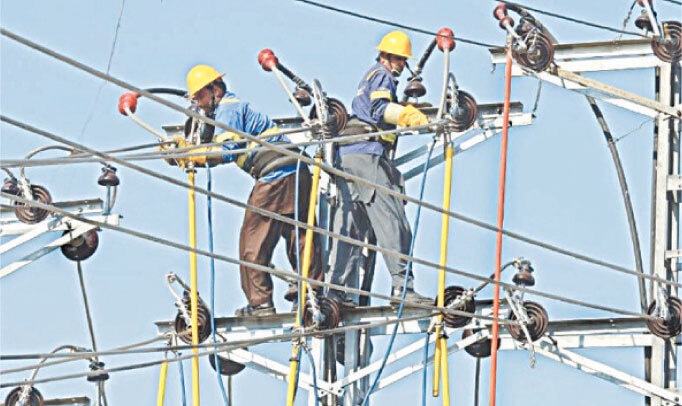 691b9c9be2ab8 During legal proceedings, the managements of all three distribution companies blamed the victims for their own deaths and attempted to absolve themselves of responsibility.—White Star/file